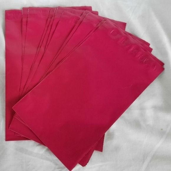 Set of 12 poly mailers 6 x 9 inches, magenta pink - Picture 2 of 2